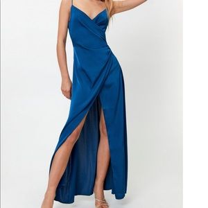Nasty gal v neck slit maxi dress size 8
